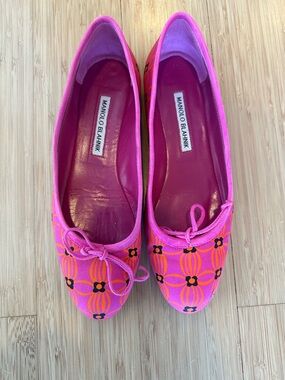 Manolo Blahnik Hot Pink & Orange Floral Bow Flats